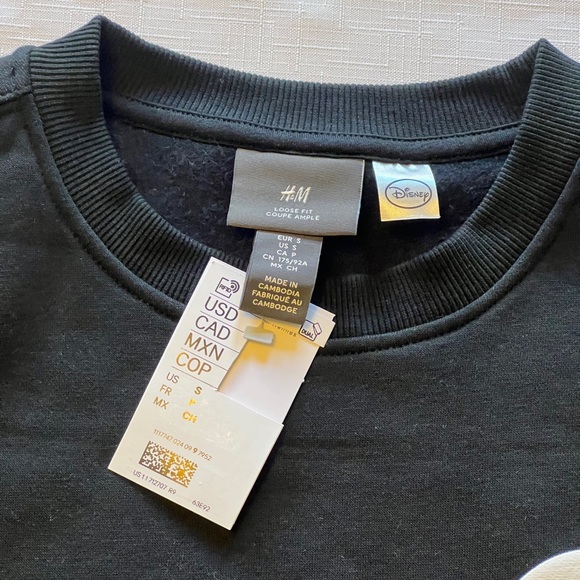 DISNEY MICKEY MOUSE Sweatshirts NWT Sizes S, M, L, XL, XXL NEW WITH TAG NWT - Picture 6 of 6